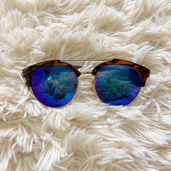 SOLD on Depop Express Sunglasses - Picture 1 of 4